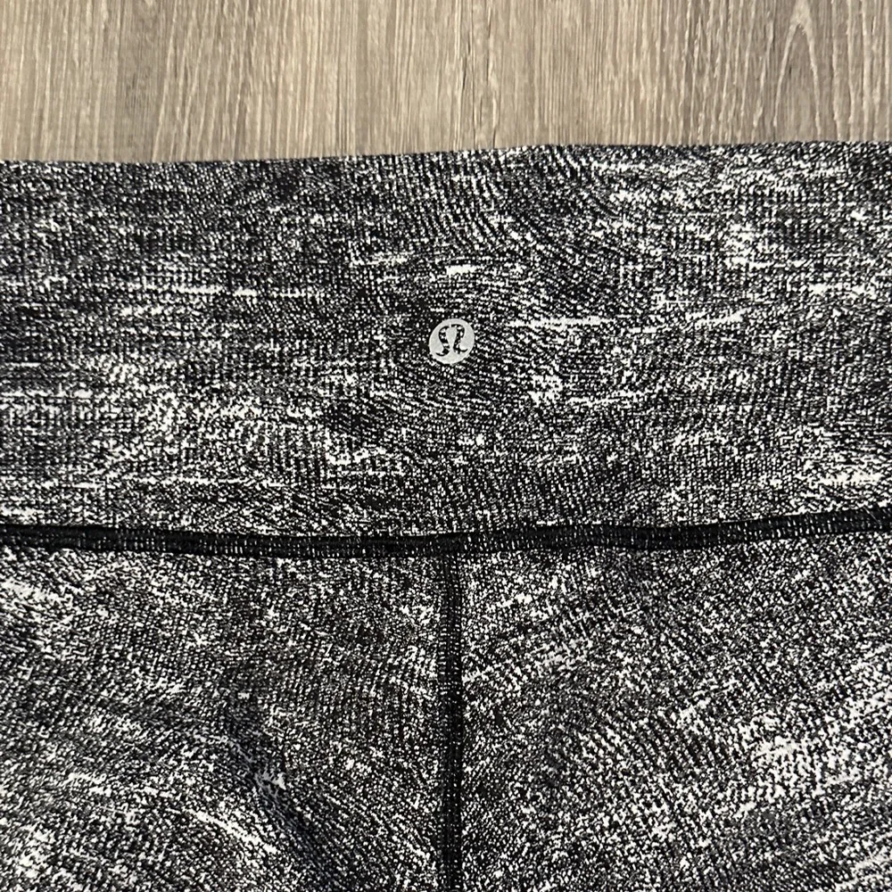Lululemon Sz 4 Wunder Under Hi Rise 7/8 Tight Workout Athletic‎ Women’s Leggins - Picture 4 of 9
